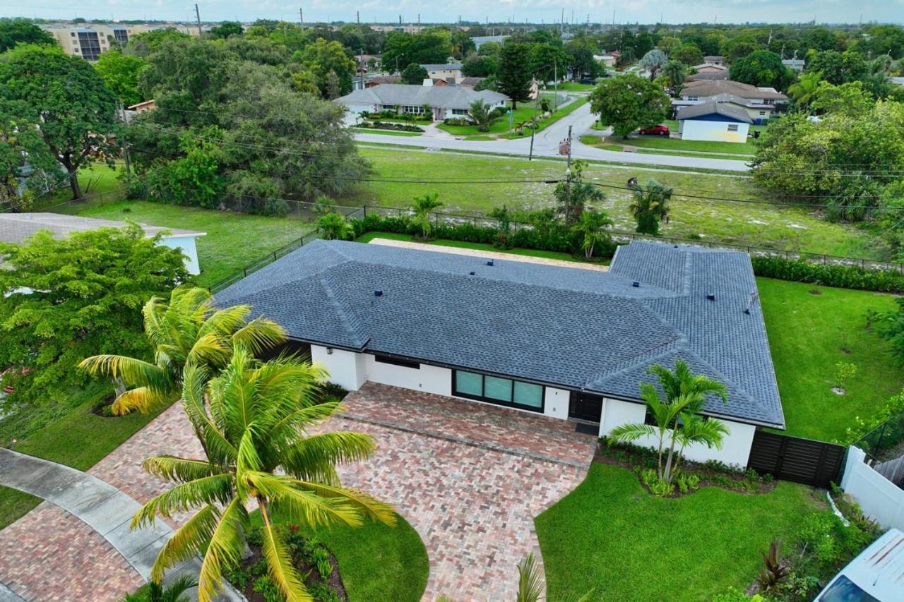 Sandals Beach Cottage Fort Lauderdale Exterior photo