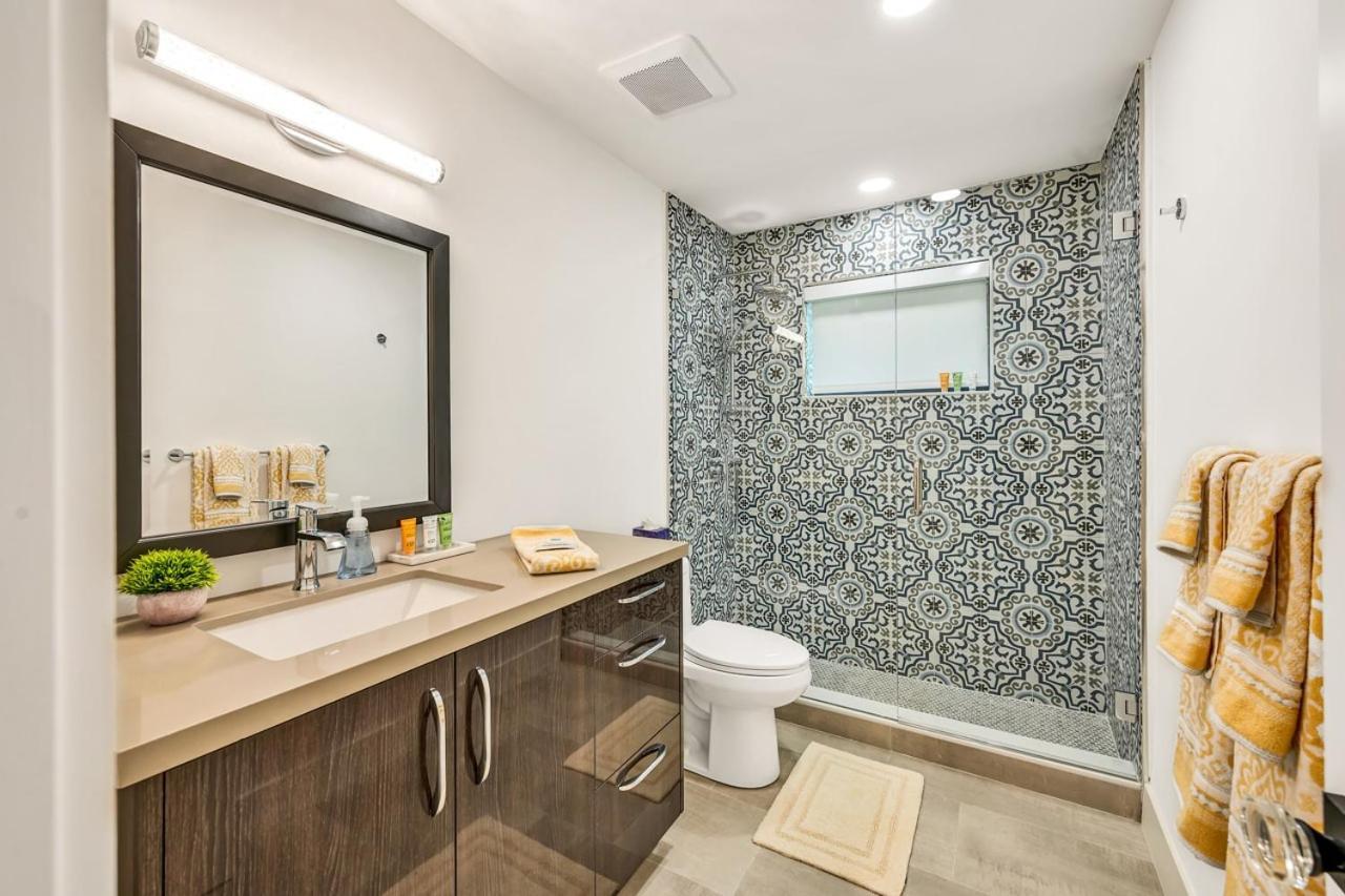 Sandals Beach Cottage Fort Lauderdale Exterior photo