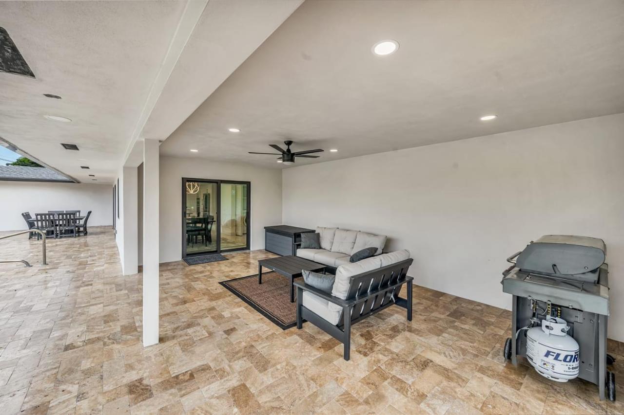Sandals Beach Cottage Fort Lauderdale Exterior photo