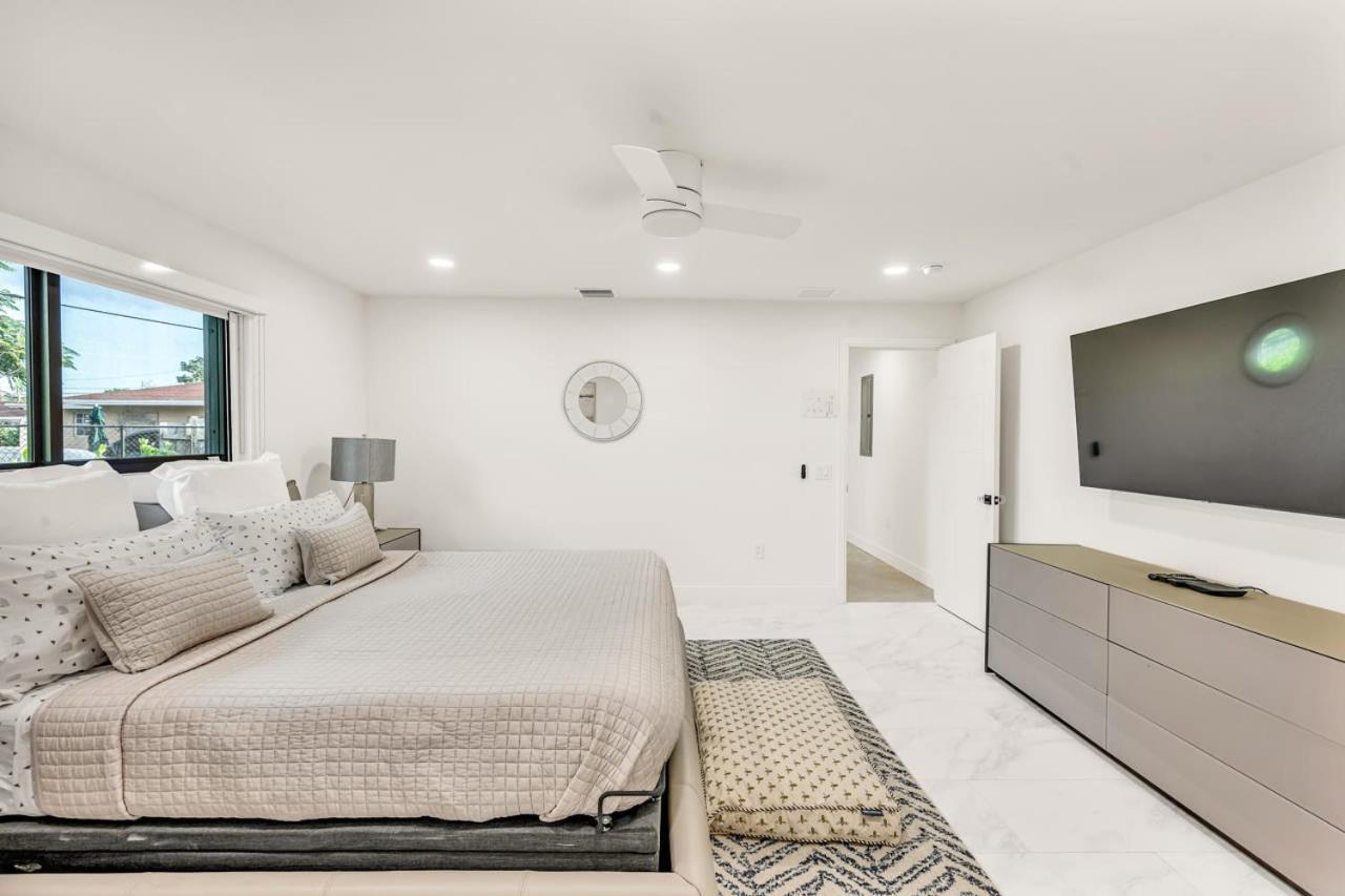 Sandals Beach Cottage Fort Lauderdale Exterior photo