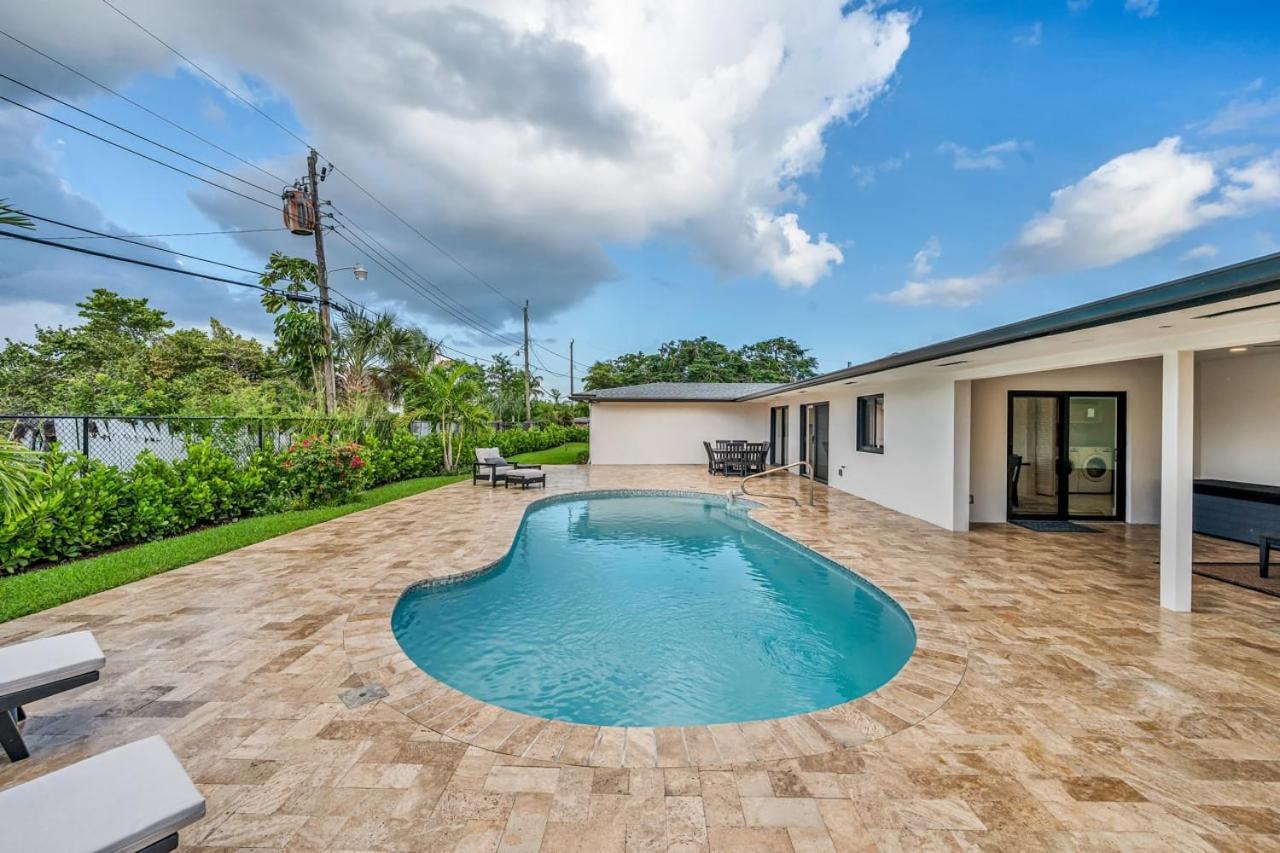 Sandals Beach Cottage Fort Lauderdale Exterior photo